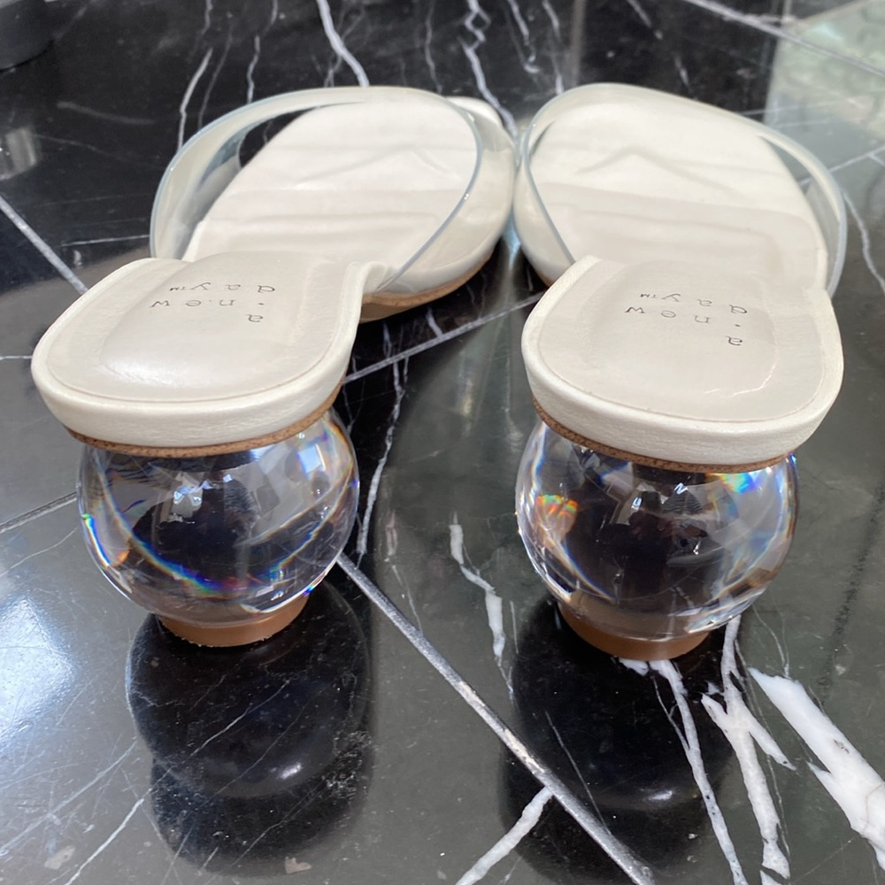 Lucite shoes - Picture 2 of 6